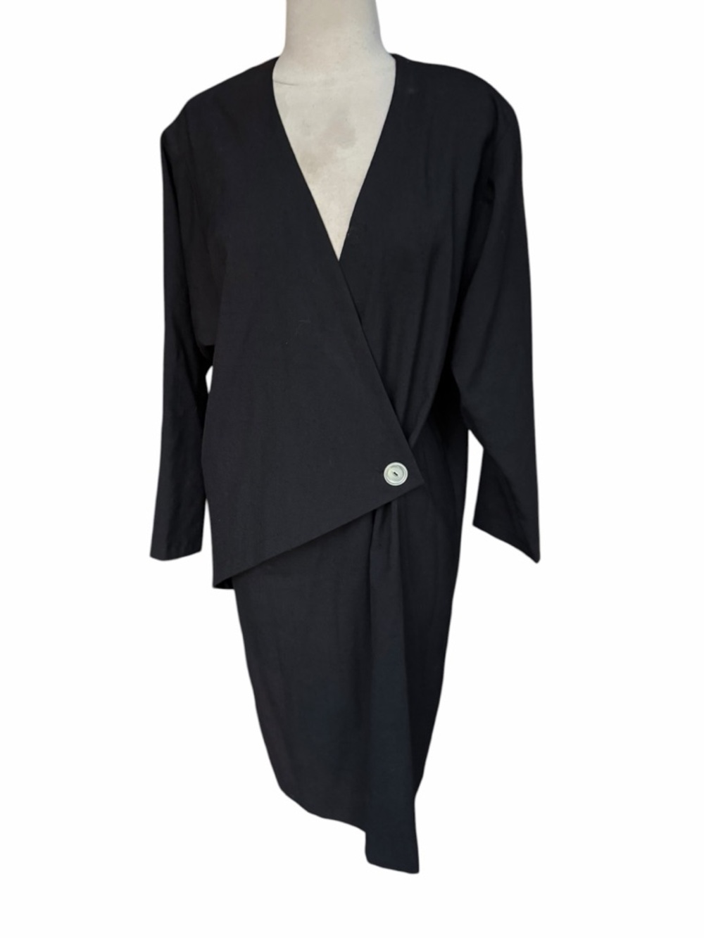 1980s w/o Tag 100% Linen V-Neck Drop Shoulders Asymmetrical Wrap Dress